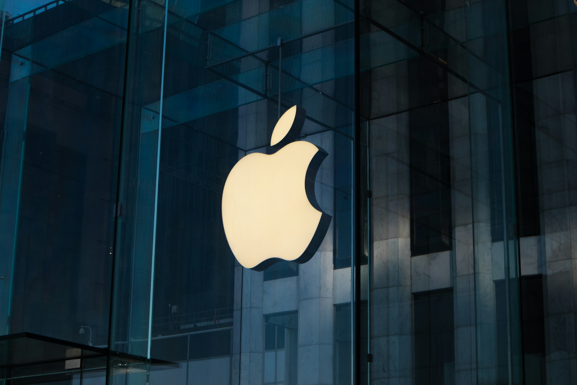 Apple Fundamental Analysis: Key Metrics Investors Check